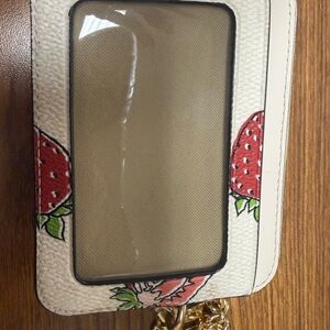 Strawberry Print Cream Wallet